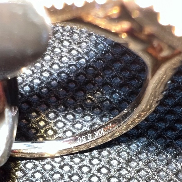 Diamond engagement ring - Picture 4 of 7